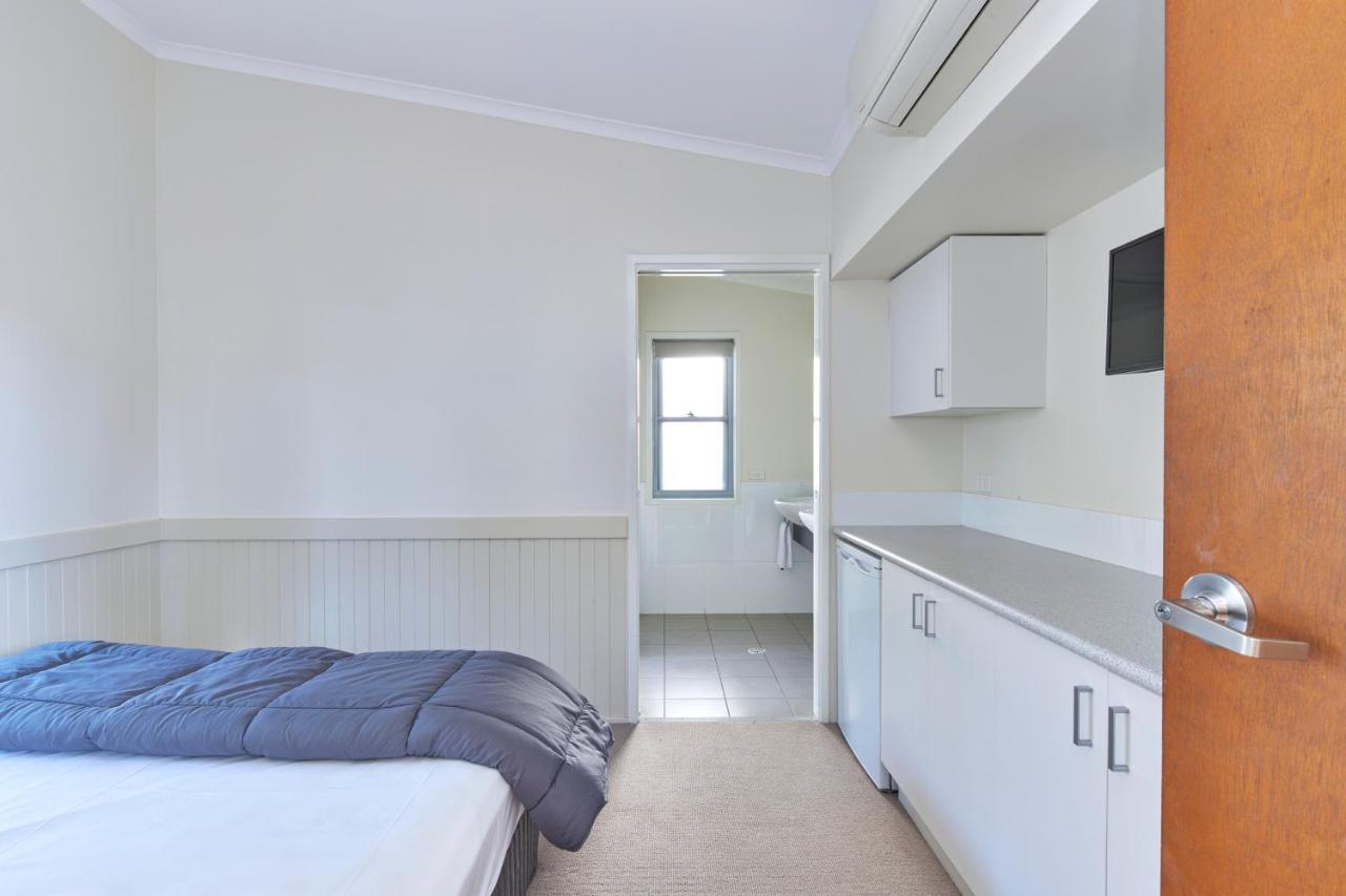 Nrma Sydney Lakeside Holiday Park Narrabeen Exterior foto