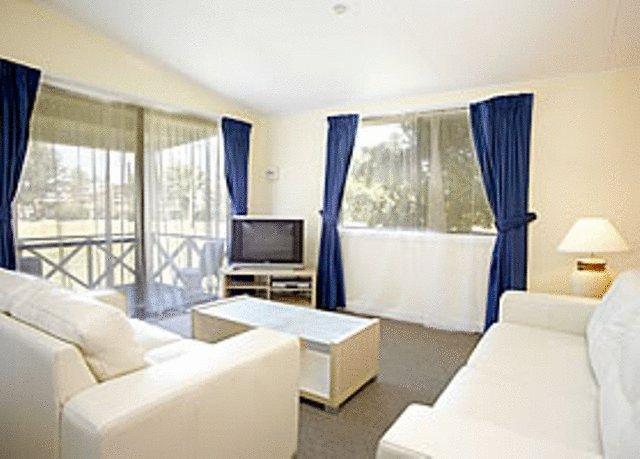 Nrma Sydney Lakeside Holiday Park Narrabeen Exterior foto