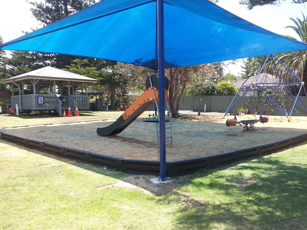 Nrma Sydney Lakeside Holiday Park Narrabeen Exterior foto